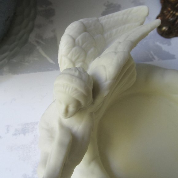 Porcelain Biscuit Candlestick Trio of Angels 1990s - Picture 6 of 16